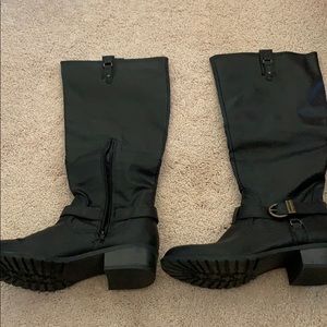 Black Boots